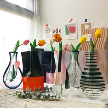 Load image into Gallery viewer, BLOFLO Collapsible Flower Vase, Foldable Vase, Expandable Vase, Plastic Flower Vases, Removable Flower Vases for Centerpieces, Contemporary Décor for Home Office Wedding (Set of 6)